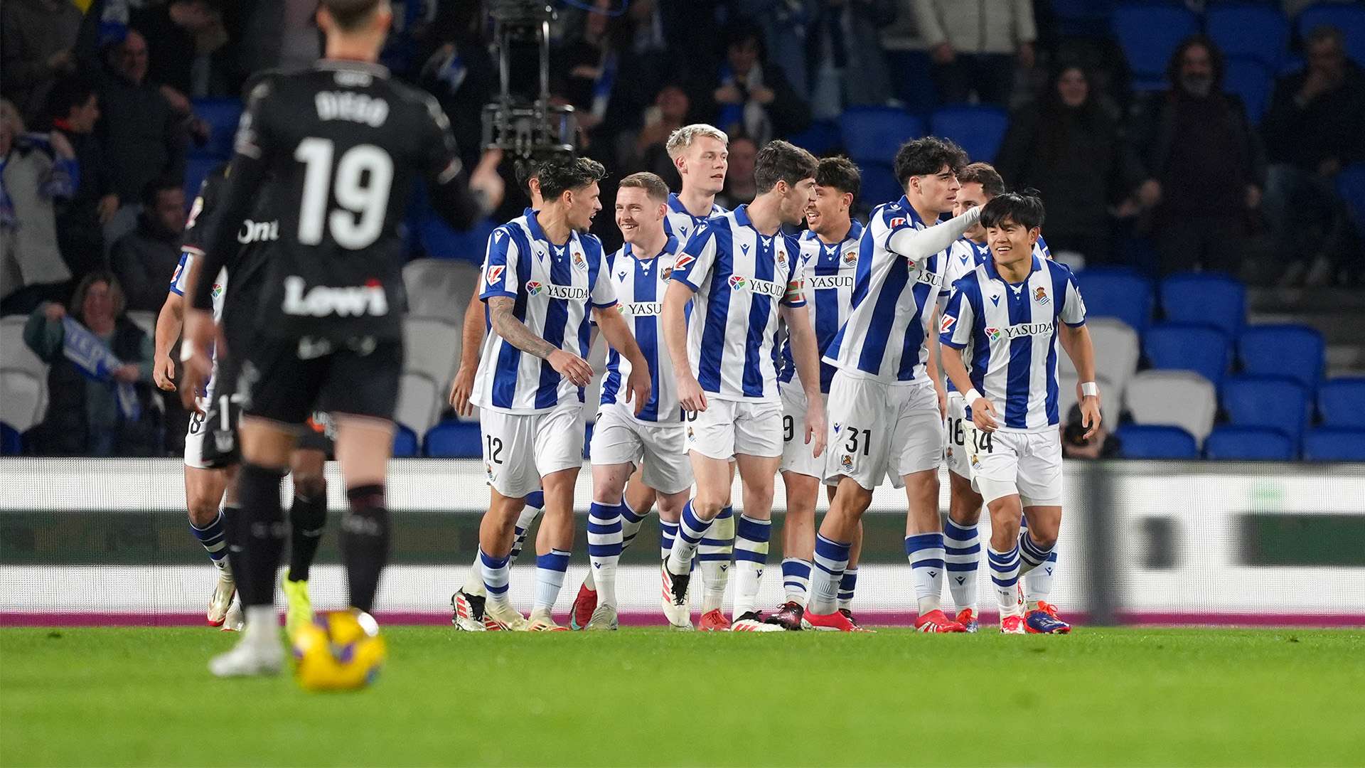 久历史与传 久历史与传